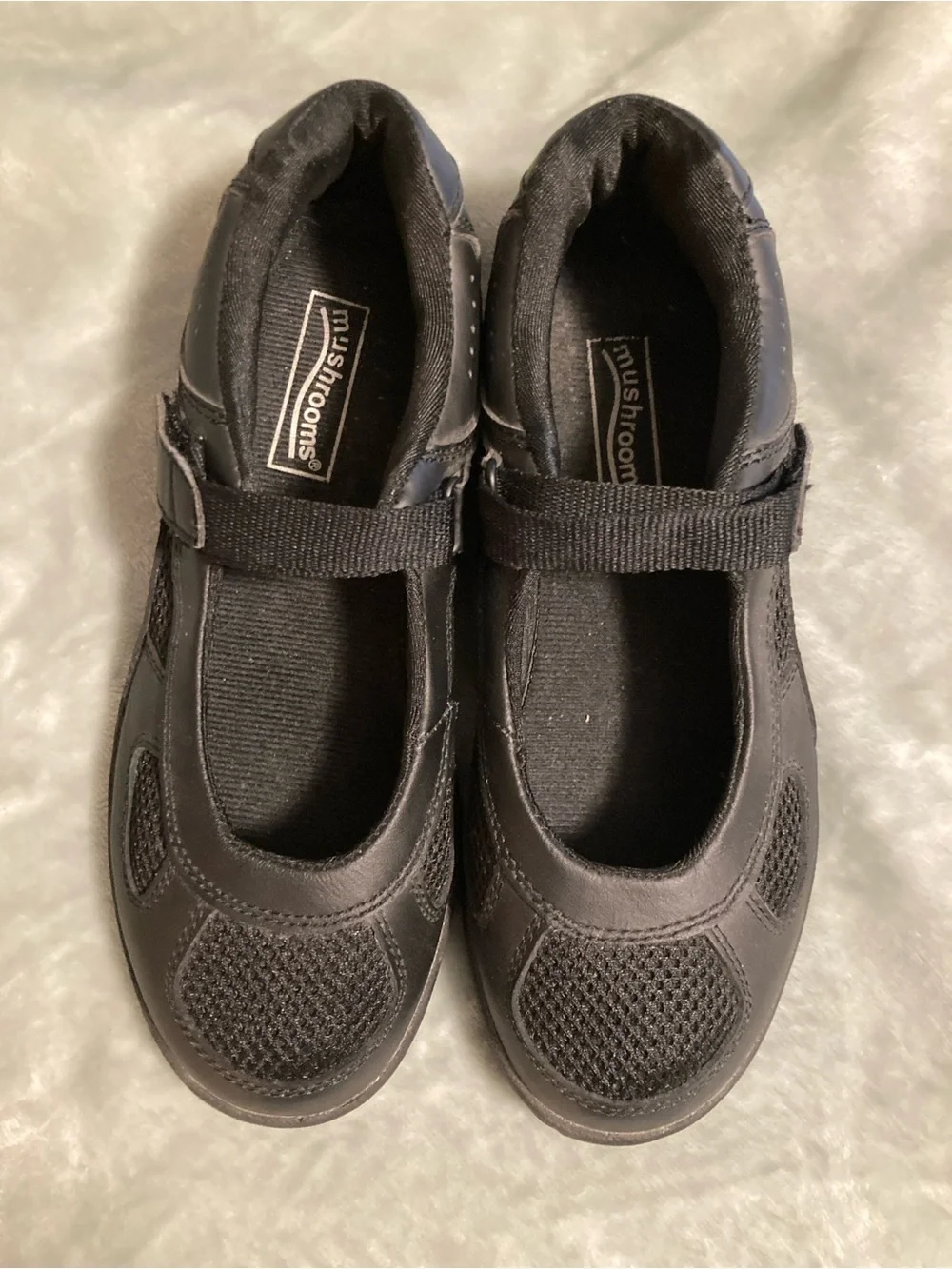 EUC Vintage Mushrooms Leather Mary Jane Slip On Shoe Size 8.5M